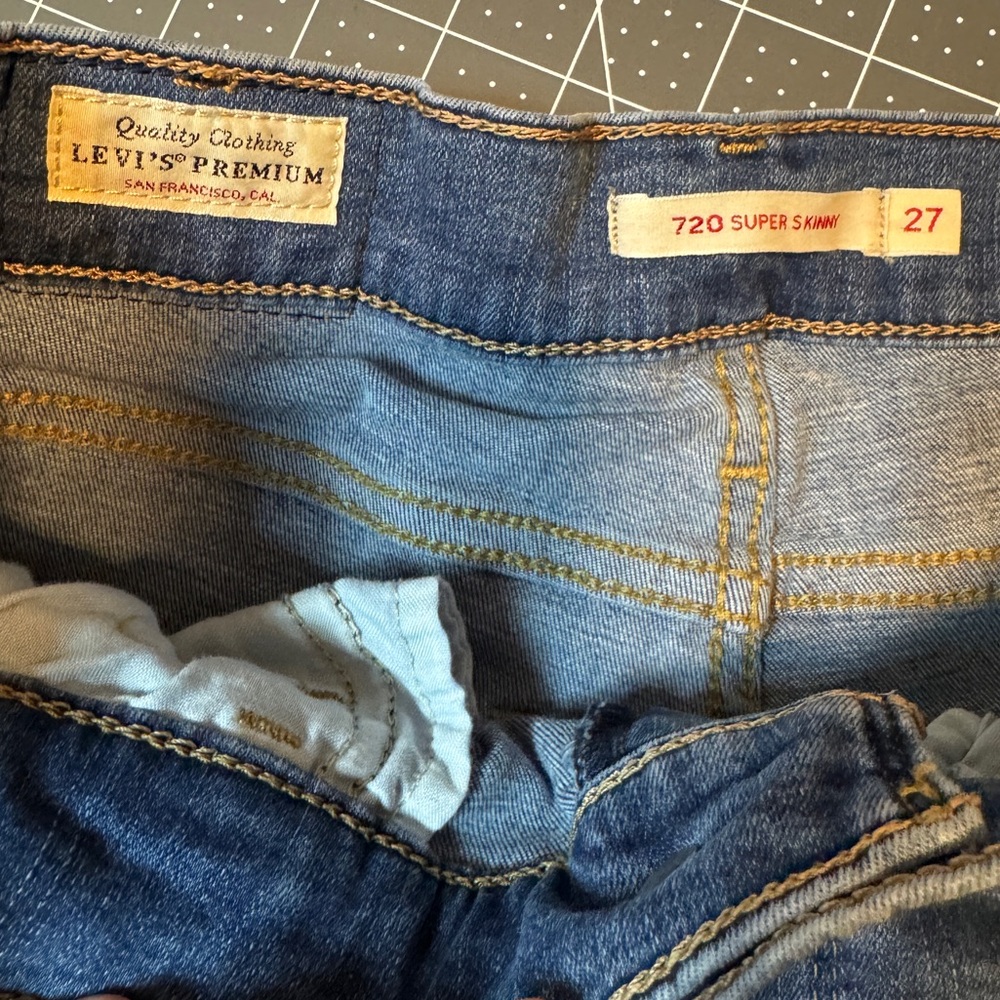 Levi's Premium 720 Super Skinny Timeless fit - Picture 6 of 9
